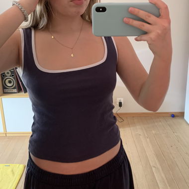 Dark blue and white summer top (s)
