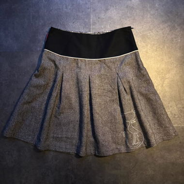 “Miss coly” cat mini skirt