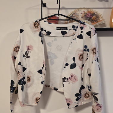 Cardigan floreale da donna