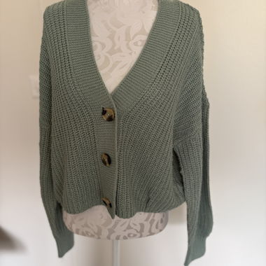 Cardigan en maille vert