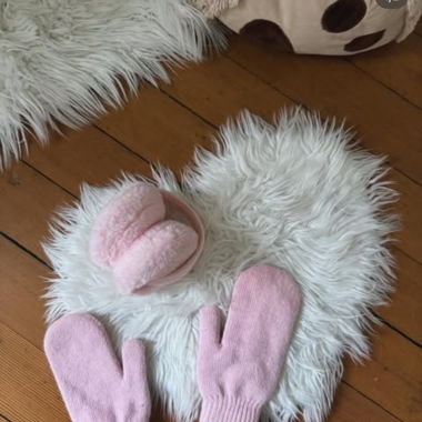 Earmuffs mit Handschuhen