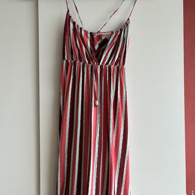 Robe de plage rayée